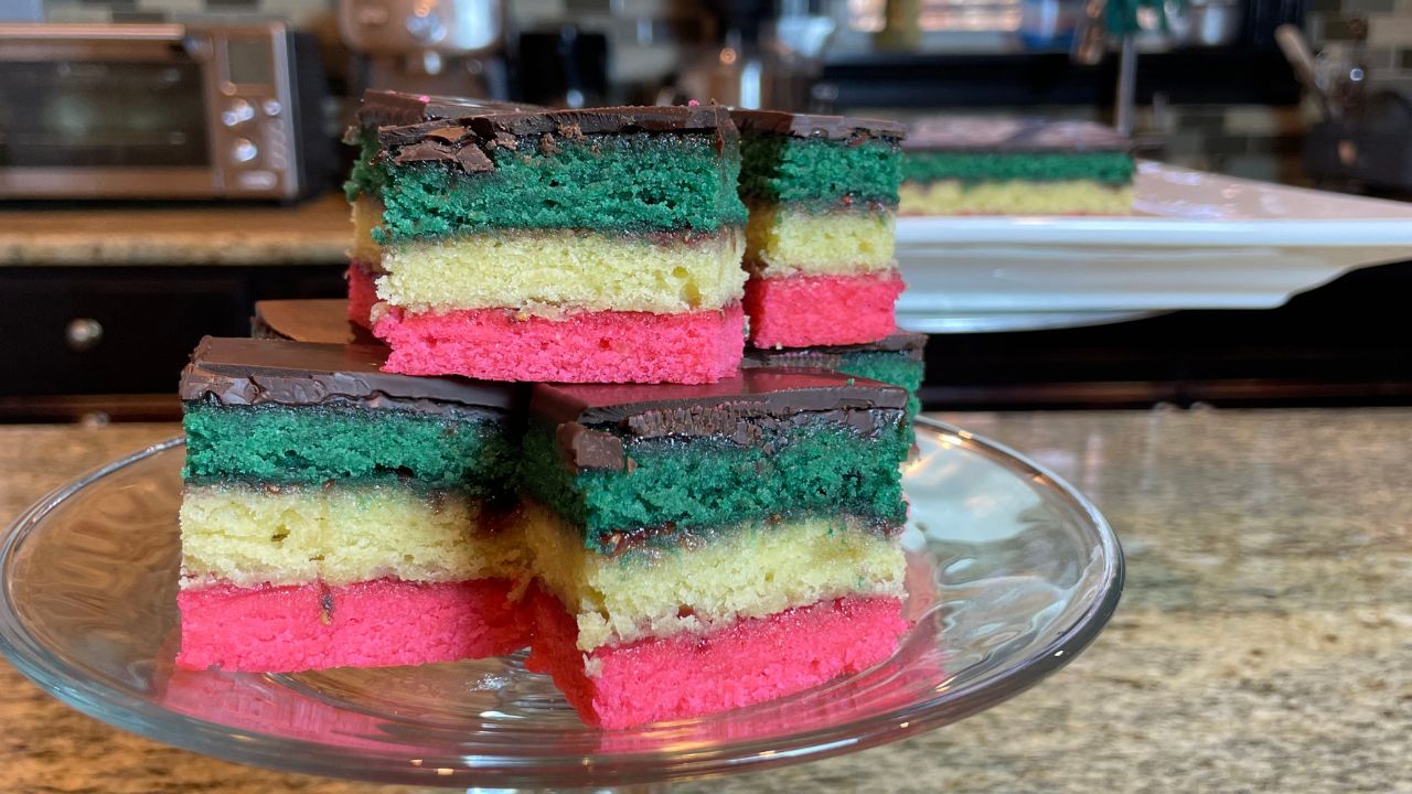 How to Make Perfect Rainbow Cookies